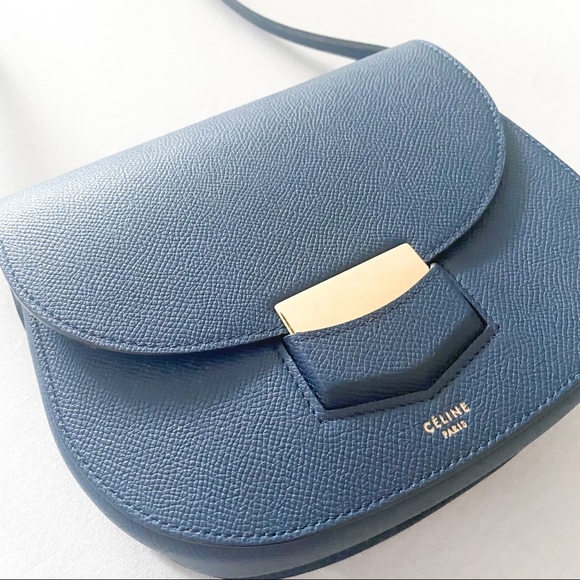 Authentic Celine trotteur bag! - Picture 2 of 7